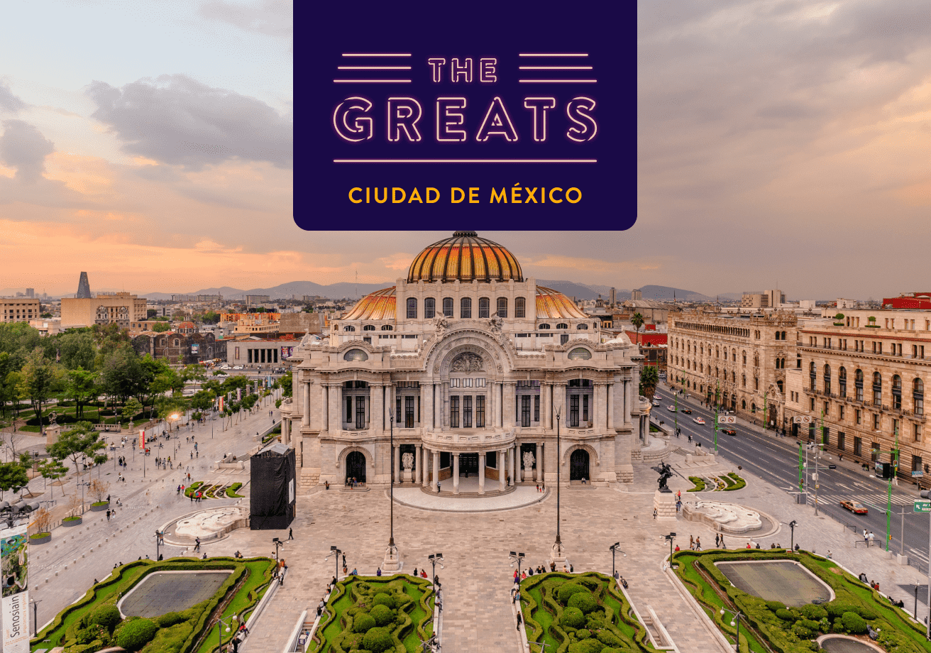 Vista del Palacio de Bellas Artes en el Centro Histórico en Ciudad de México