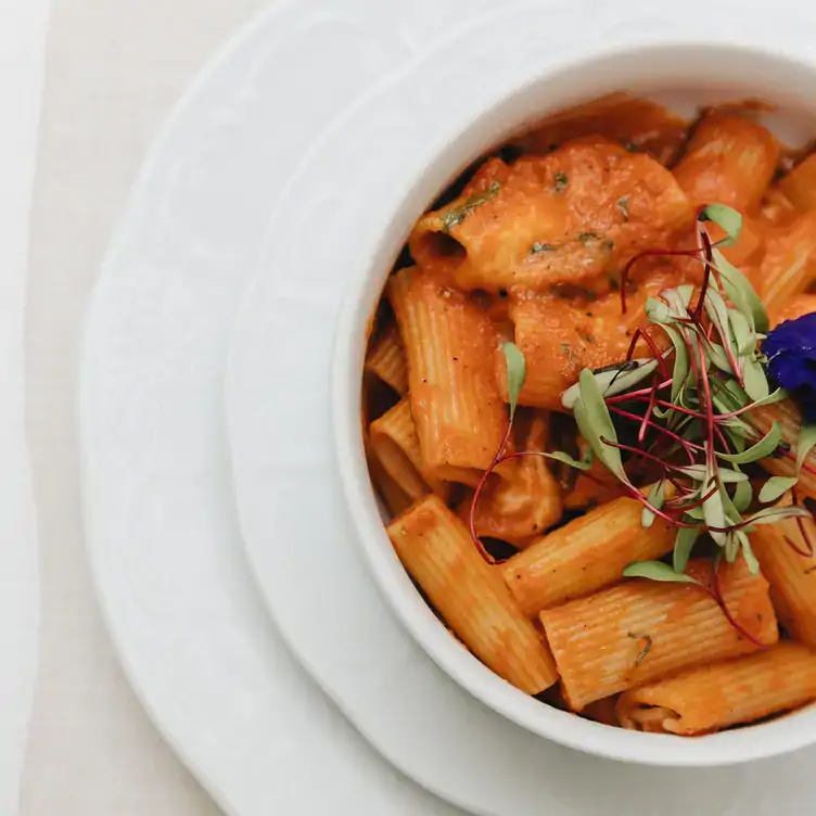 Un platillo de pasta en Negroni